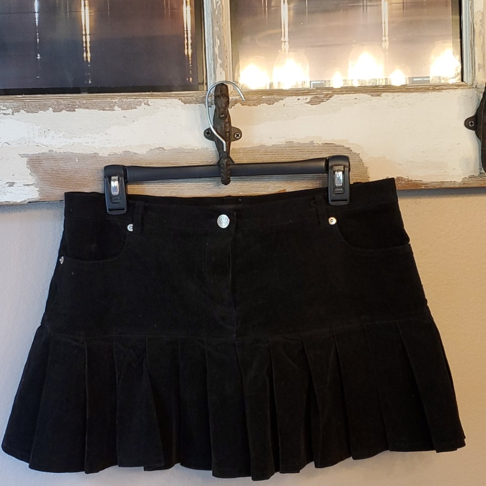 Bebe Shania skirt
